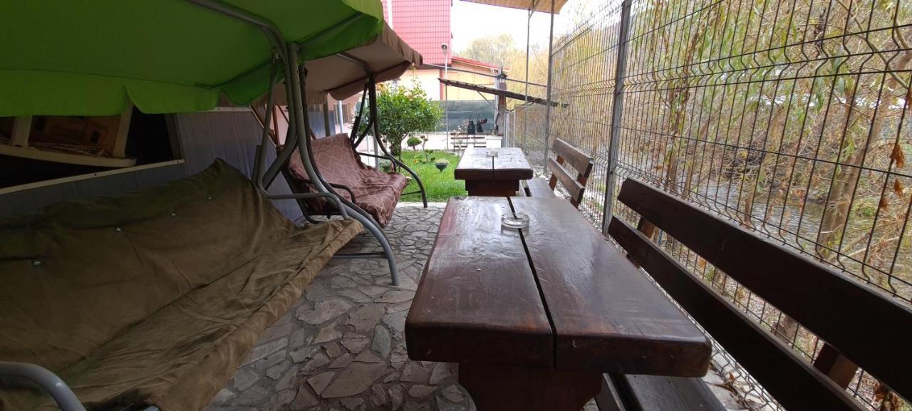 Pensiunea Aurora - Great Hostel فوينياسا المظهر الخارجي الصورة