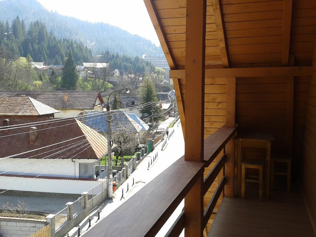Pensiunea Aurora - Great Hostel فوينياسا الغرفة الصورة